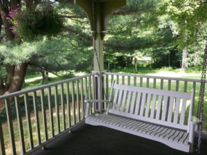 hanging porch swing